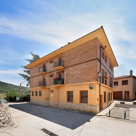 Albergue Sierra De Arbe Naval Extérieur photo