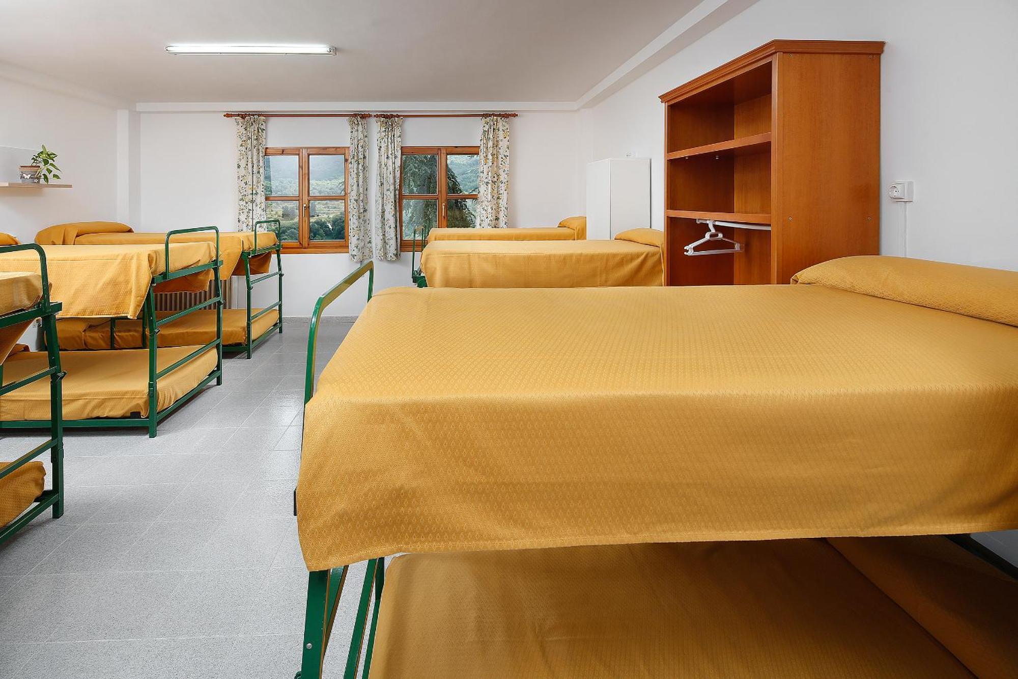 Albergue Sierra De Arbe Naval Extérieur photo