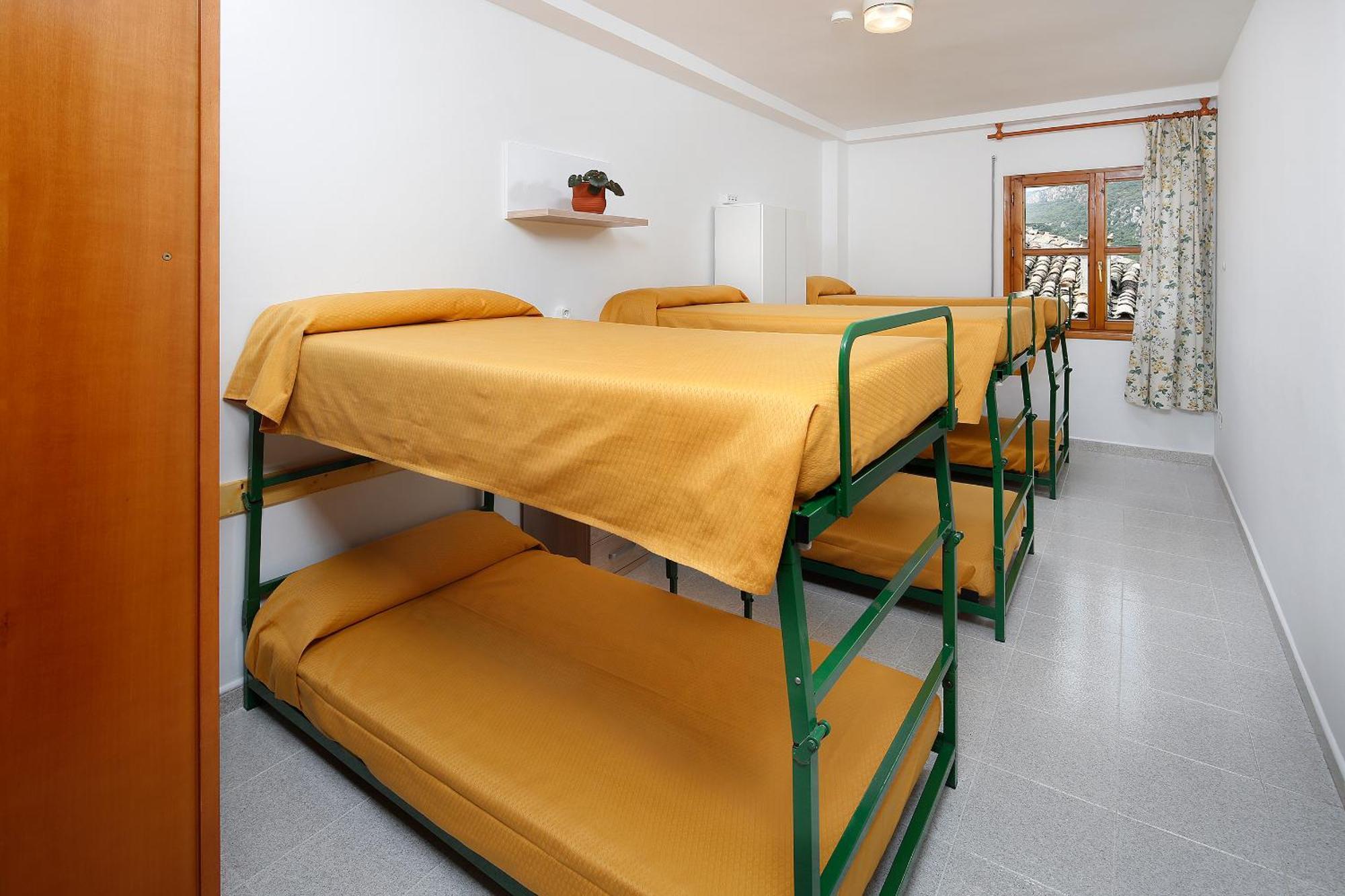 Albergue Sierra De Arbe Naval Extérieur photo